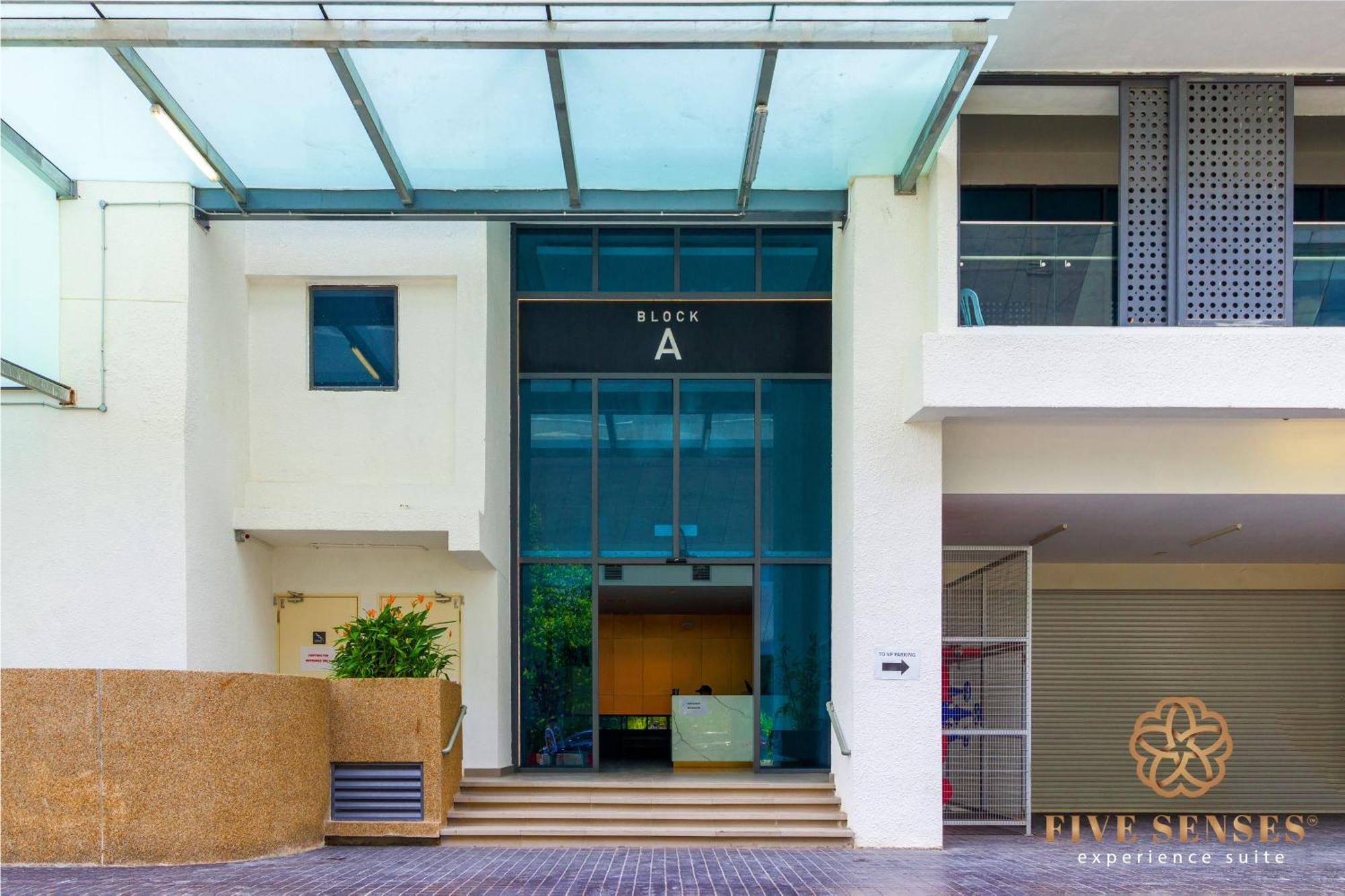 The Colony & The Luxe Signature Suites, Klcc Kuala Lumpur Exterior photo