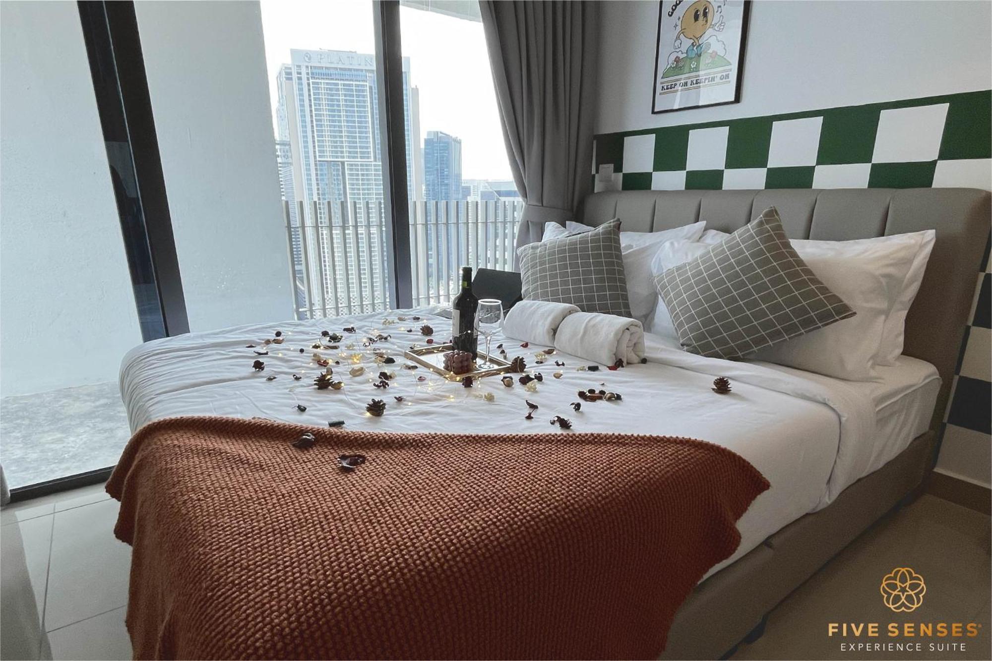 The Colony & The Luxe Signature Suites, Klcc Kuala Lumpur Exterior photo